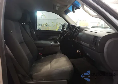 2010 Chevrolet Silverado K1500 Lt from USA, damaged, VIN 1GCSKSE30AZ125840